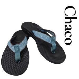 Chaco Flip Flops Women's W7 Black Blue Textured Strap Comfort Sandals
